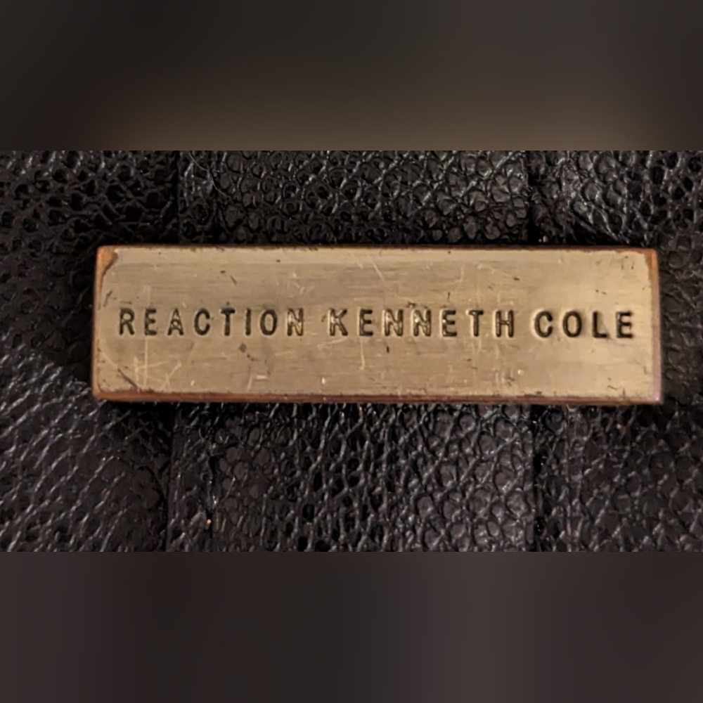 💰4/$20  Kenneth Cole Reaction Wallet in Black - Picture 6 of 10